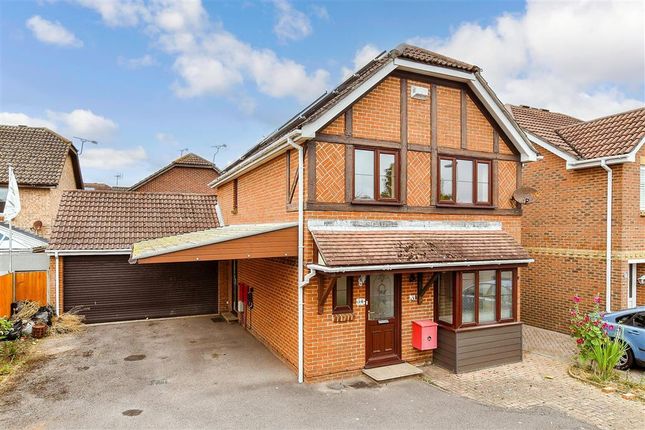 4 bed detached house