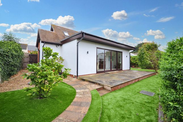 Henley Bank Lane, Brockworth... 2 bed detached house for sale
