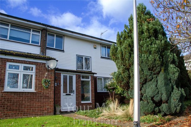 Dutton Way, Buckinghamshire SL0 3 bed end of terrace house for sale