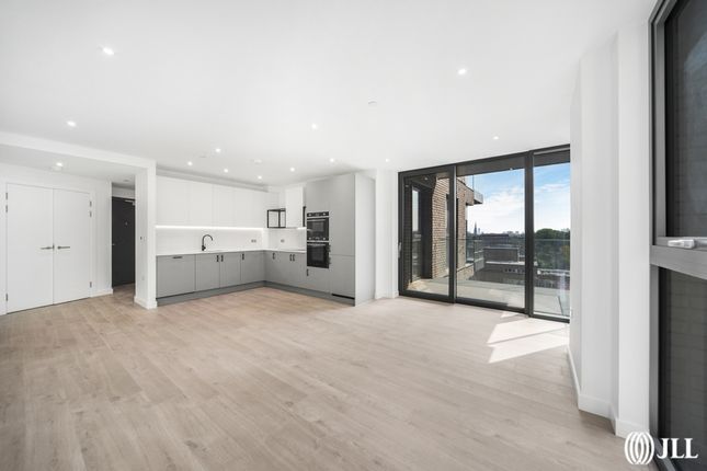 Willowbrook House, Coster Avenue, N4 2 bed apartment for sale