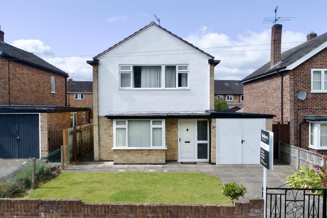 3 bed detached house