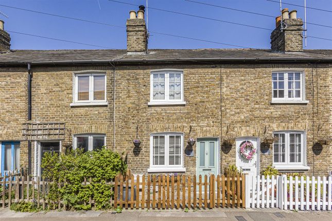 2 bed terraced house