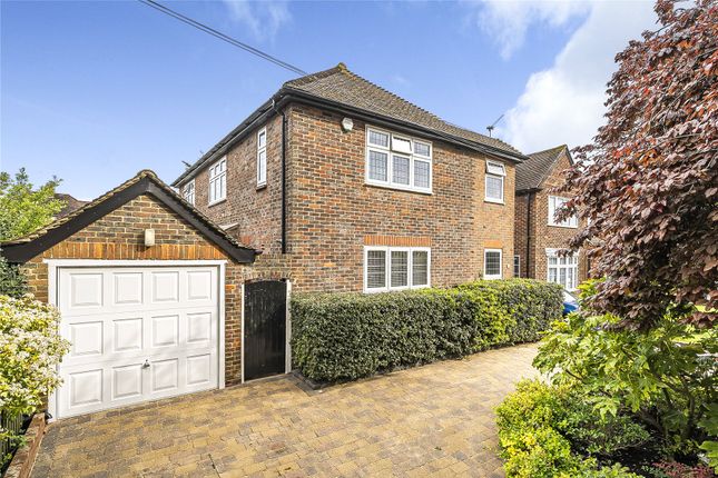 4 bed detached house