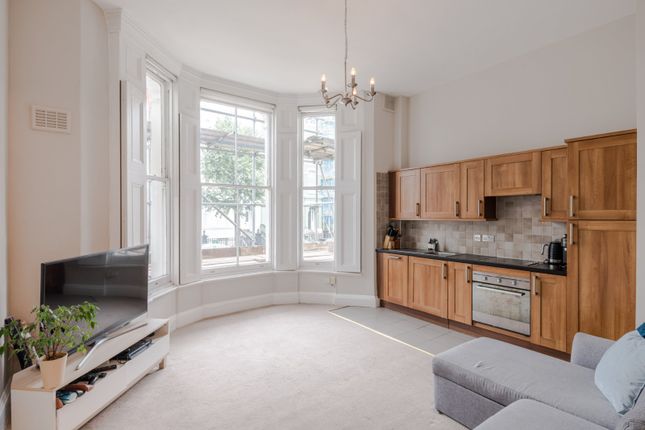 Ladbroke Grove, Notting Hill, London 1 bed flat for sale