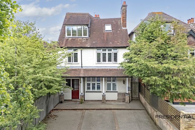 Northwood HA6 2 bed flat for sale