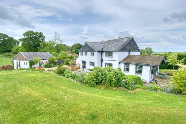 4 bed detached house
