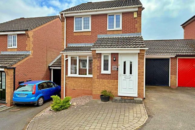 Somerset Close, Tamworth 3 bed link detached house for sale