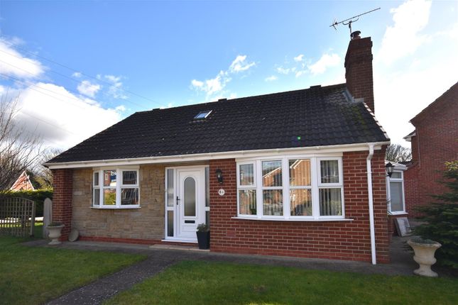 Willow Drive, Hook, Goole 3 bed detached bungalow for sale