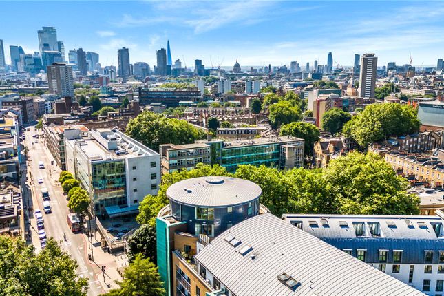 Owen Street, London, EC1V 4 bed penthouse for sale