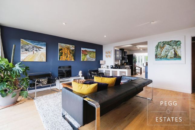 Torquay TQ1 2 bed bungalow for sale