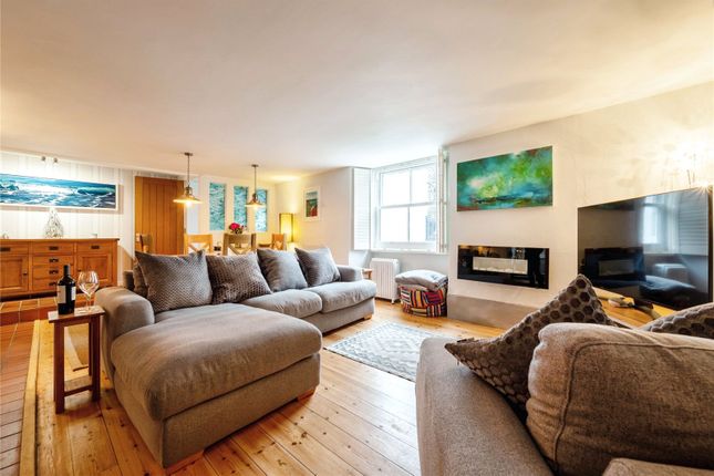 2 bed flat