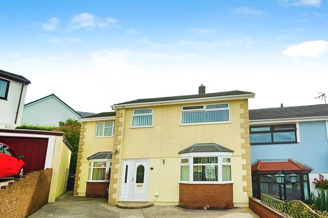 4 bed semi-detached house