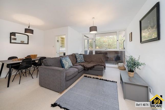 Repton House, London, United Kingdon... 3 bed flat for sale