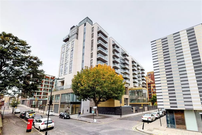 Zest House, Beechwood Road, E8 3 bed apartment for sale