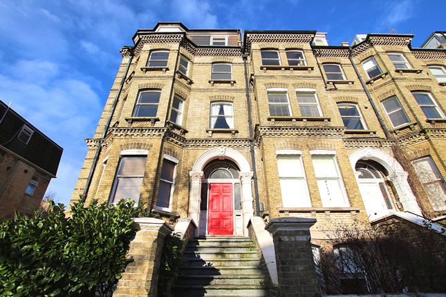 Cromwell Road, Hove 3 bed apartment for sale