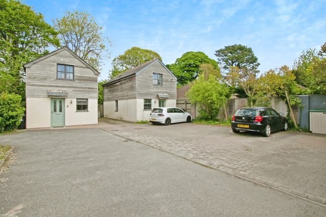 3 bed detached house