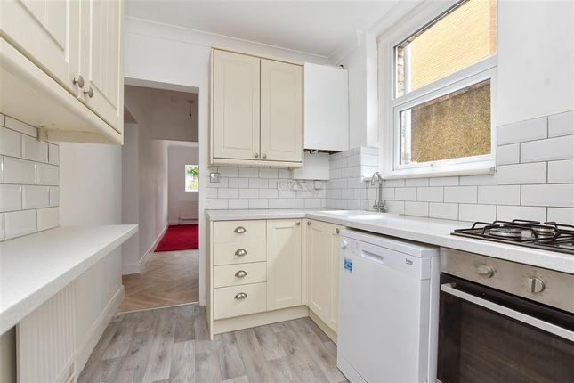 2 bed maisonette
