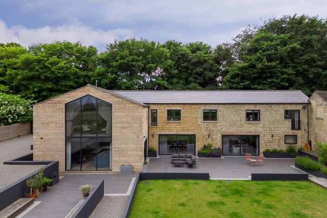Clifford Moor Road, Boston Spa LS23 5 bed barn conversion for sale