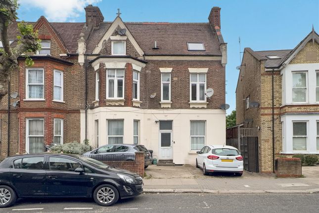 Greenhill Park, Harlesden 2 bed flat for sale