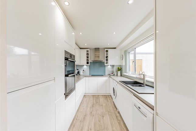 Windermere Avenue, Ramsgate 3 bed semi