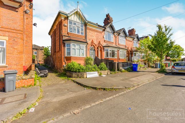 3 bed end terrace house