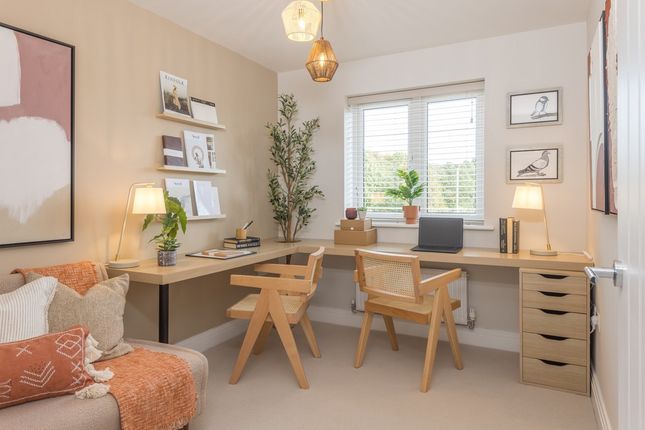 3 bed detached house