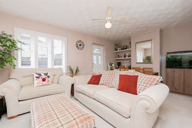 2 bed flat