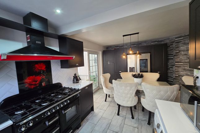 3 bed semi-detached house