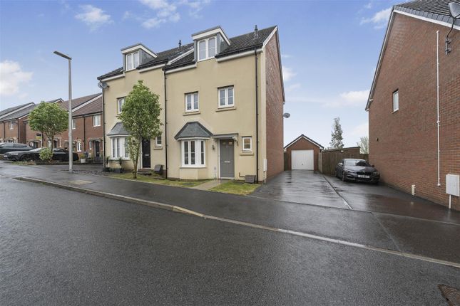 4 bed town house