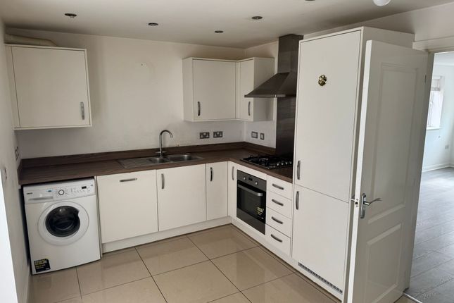 3 bed semi-detached house