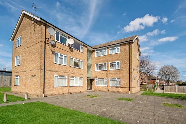 Victoria Road, Ruislip, Middlesex 2 bed apartment for sale