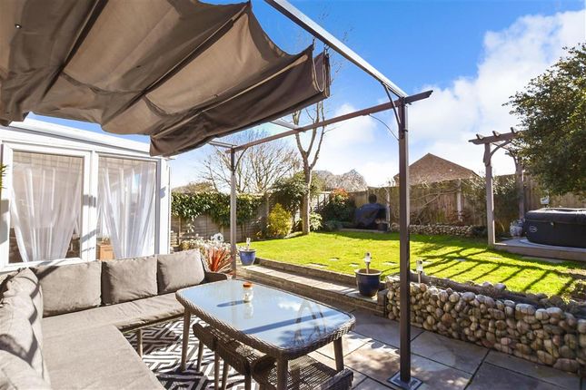 3 bed semi-detached house
