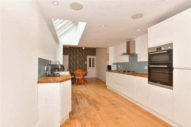 2 bed terraced house