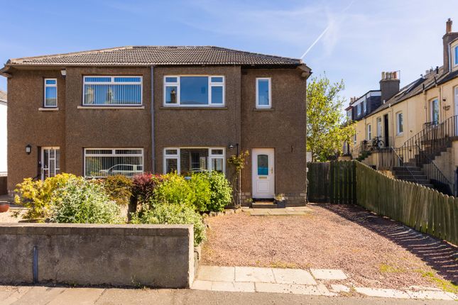 3 bedroom semi-detached villa for sale