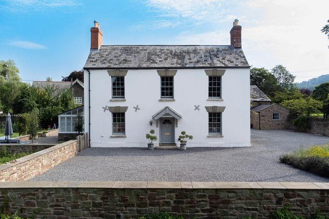 7 bedroom detached house for sale
