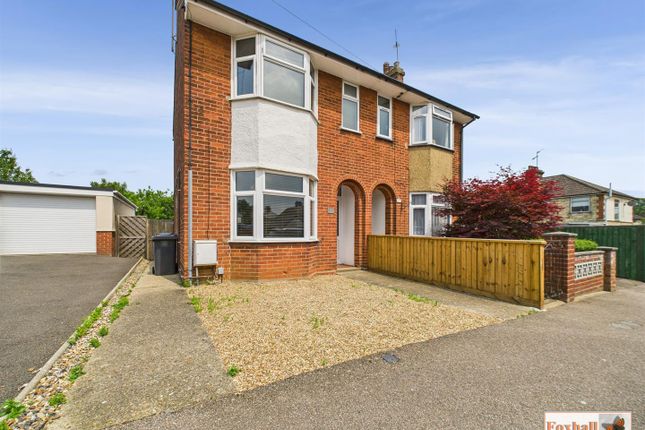 3 bedroom semi-detached house for sale
