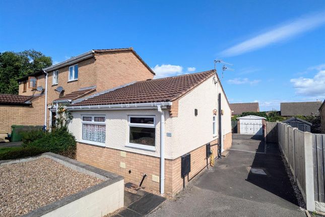 2 bedroom semi-detached bungalow for sale