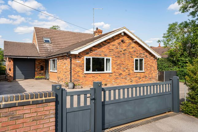 Luton LU2 4 bed detached bungalow for sale