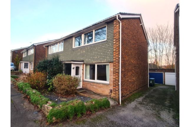 3 bedroom semi-detached house for sale
