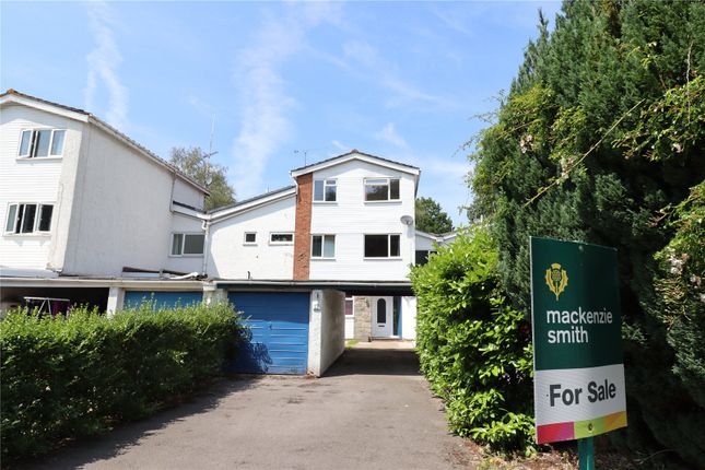 Alphington Green, Camberley GU16 4 bed townhouse for sale