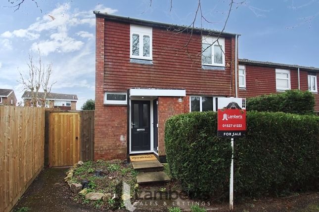 Edgeworth Close, Churchill South... 3 bed end of terrace house for sale
