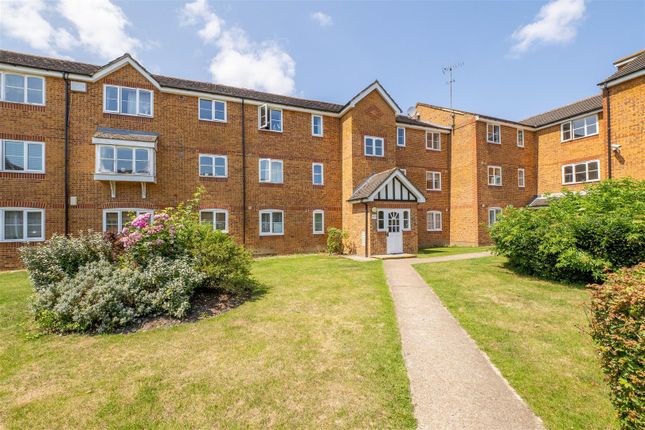 Mullards Close, Mitcham 2 bed flat for sale