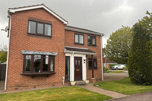 4 bed detached house