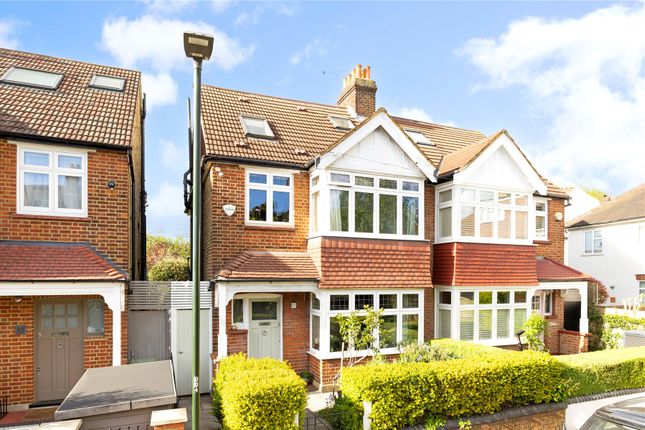 5 bedroom semi-detached house for sale