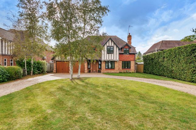 6 bedroom detached house for sale