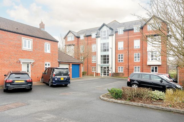 Bristol BS10 2 bed flat for sale