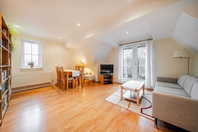 2 bed flat