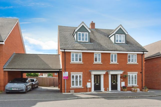 3 bed town house