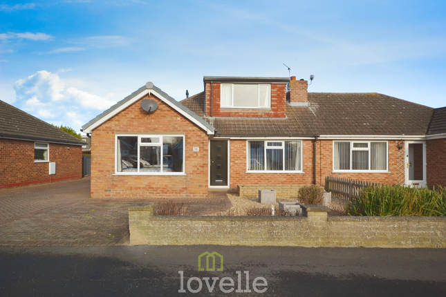 3 bed semi-detached bungalow