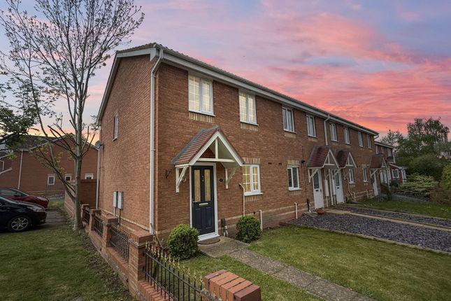 Brandon Avenue, Telford TF5 2 bed end of terrace house for sale